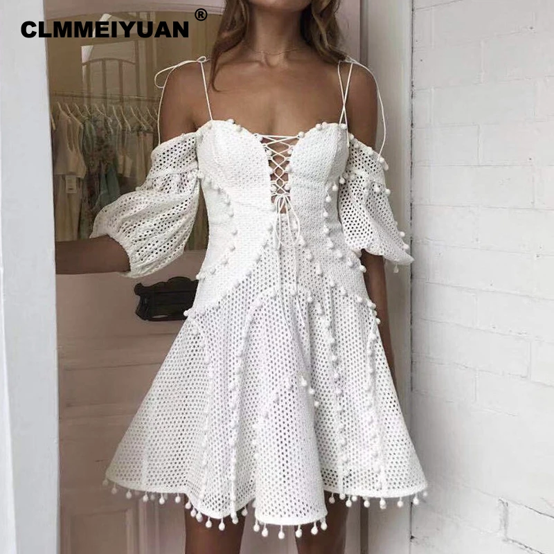 Сексуальное Белое платье с открытыми плечами и помпонами женские роскошные