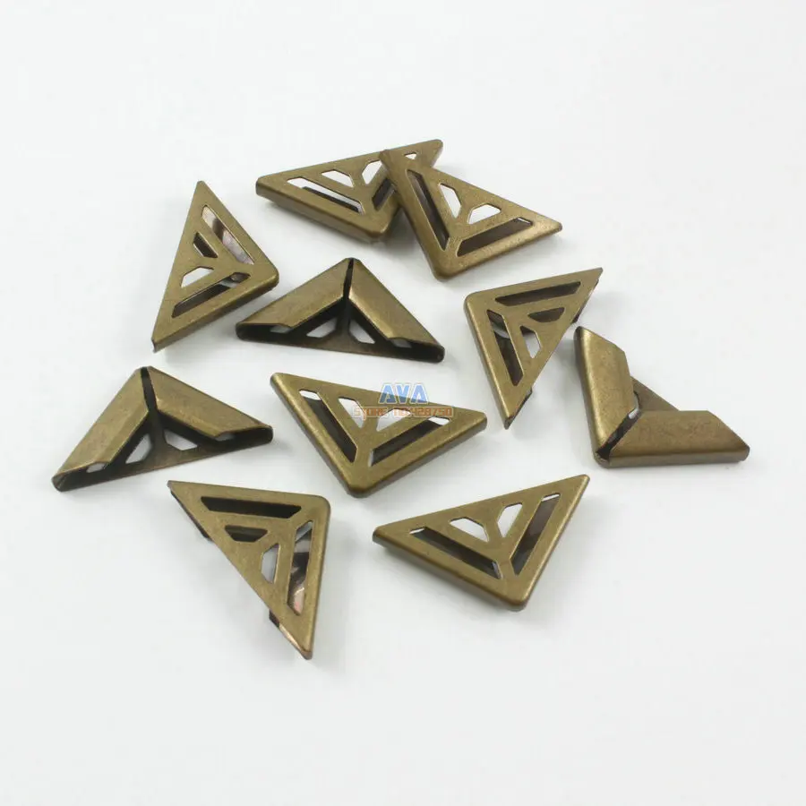 

100Pcs Antique Brass Book Corner Bookbinding Corner Clip 17mm