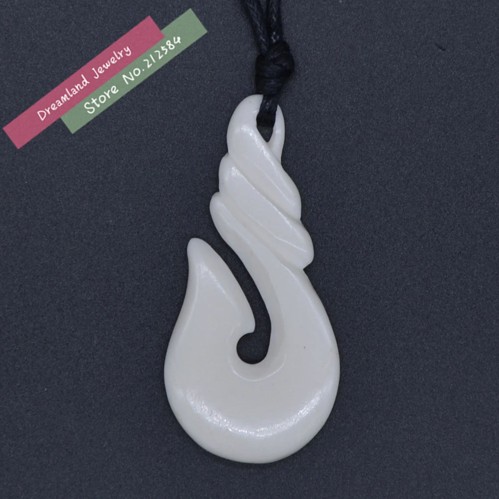 1Pc New Zealand Maori Handmade Carved Yak Bone FISHHOOK Pendant Hawaii Style Man's Manaia Necklace Surfer Choker Free Shipping |