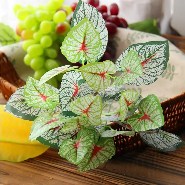 Искусственные зеленые искусственные растения 2 шт. искусственный сладкий