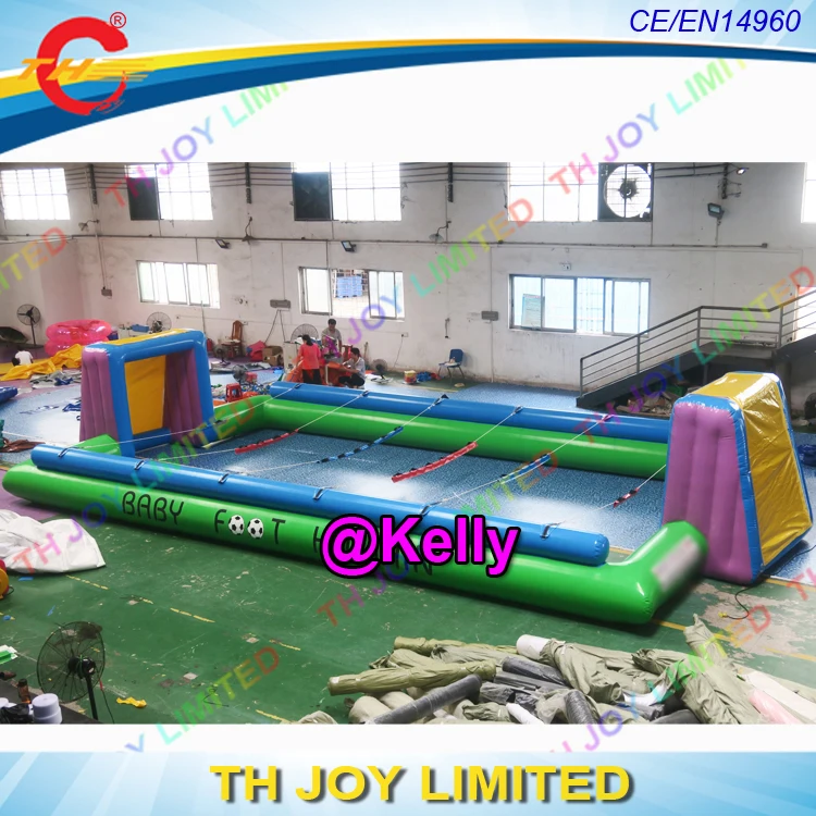 Бесплатная доставка двери Надувное футбольное поле с тела ремни для продажи