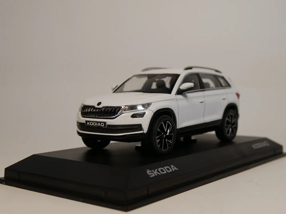 NOREV 1:43 SKODA KODIAQ литой модельный автомобиль| |