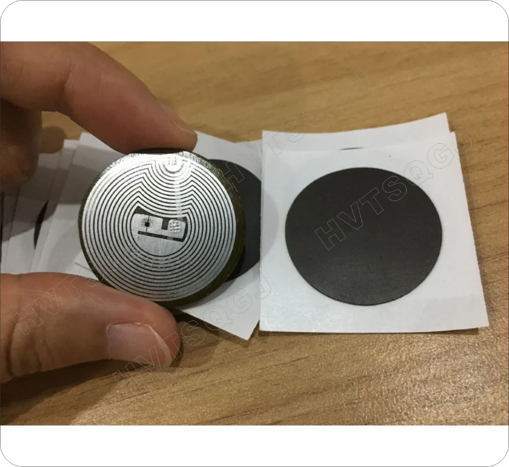 13.56MZH анти-металлические Nfc 215 NFC тег наклейки этикетка анти Металлический диаметр 30 мм Поддержка любого смартфона с функцией nfc