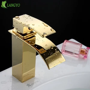 Бесплатная доставка, смесители горячей и холодной воды, современный золотой кран водопада для ванной комнаты, смеситель с одной ручкой и одним отверстием, из латуни, для ванной комнаты