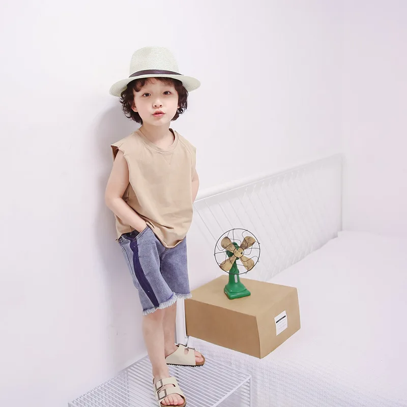 Распродажа со скидкой одежда для детей джинсовые шорты маленьких мальчиков и