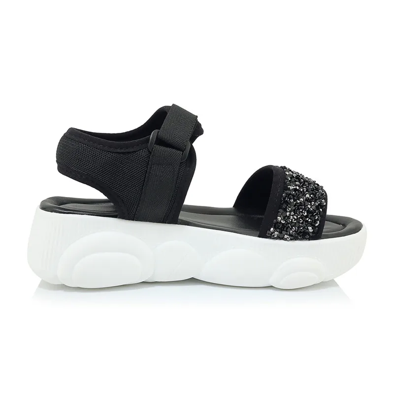 Женские босоножки с кристаллами MoonMeek модные удобные летние сандалии на плоской