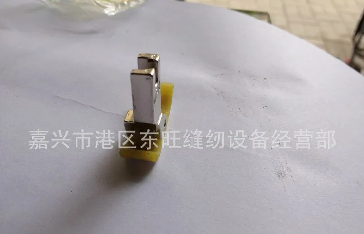 Тефлоновая прижимная лапка для швейных машин специальная износостойкая