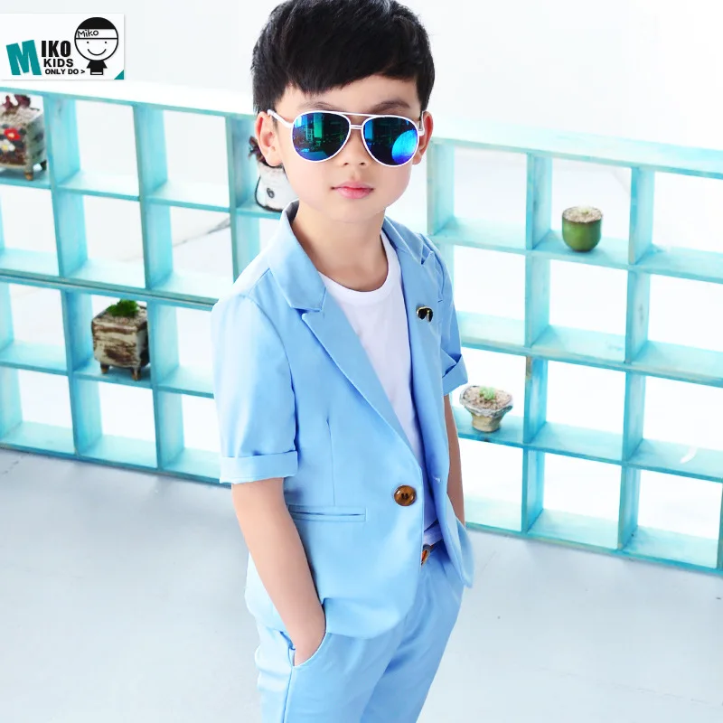 Модные торжественные костюмы для мальчиков 2018 г. новый летний комплект из 2