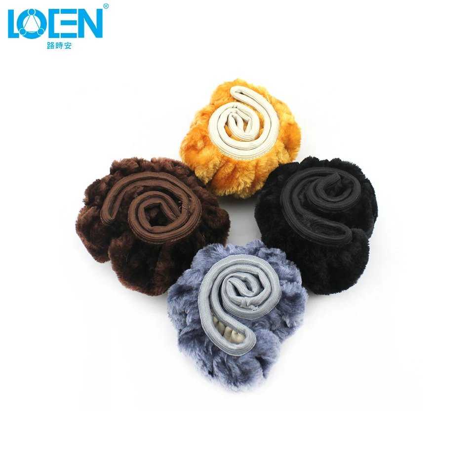 Зимний чехол рулевого колеса автомобиля из искусственного меха на руль