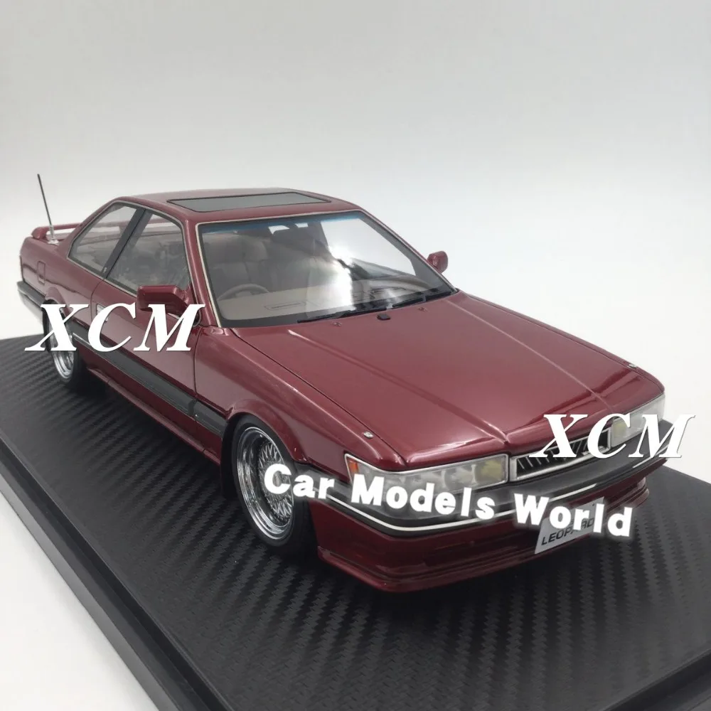 Полимерная модель автомобиля для IG Model Leopard 3 0 Ultima (F31) 1:18 (красный) + маленький