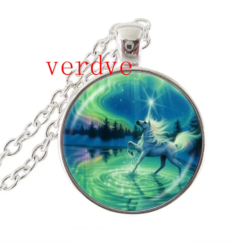 

Moonlight Unicorn Photo Necklace Horse with Wings Jewelry Glass Cabochon Pendant Chain Neckless Women Fashion Jewelry
