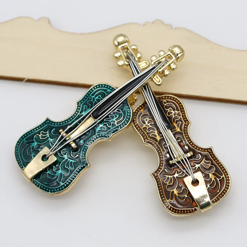 Amorcome Elegant Violin Shaped Enamel Brooches For Women Party Wedding Musical Instruments Gold Color Metal Pin Brooch Jewelry