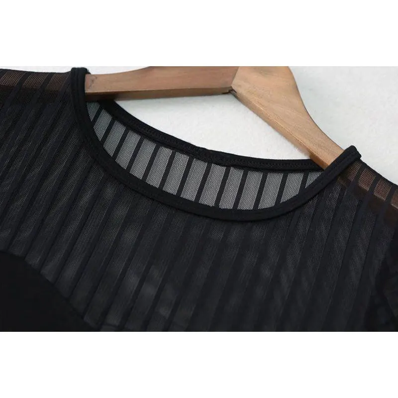 Весенняя Сексуальная черная сетчатая полосатая футболка с открытой спиной, Женский сетчатый топ с длинным рукавом и круглым вырезом, женская прозрачная футболка, базовые рубашки