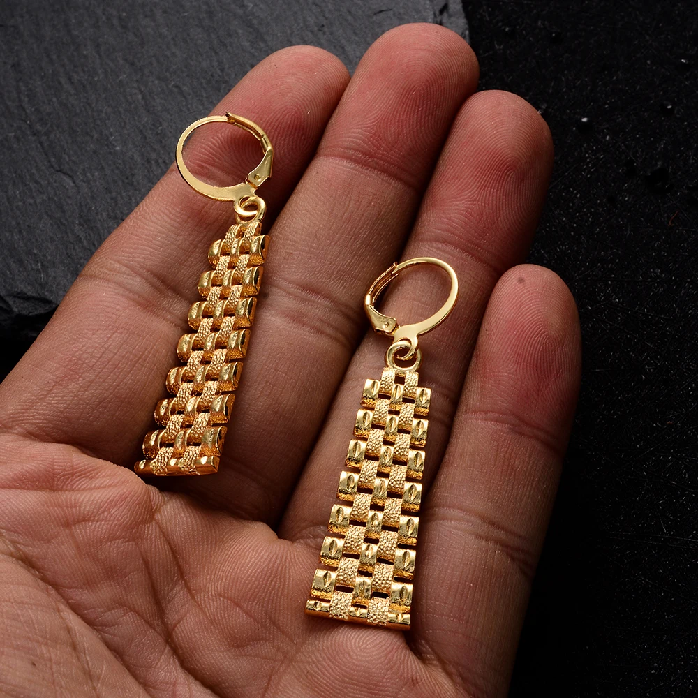 WANDO золотые классические женские металлические полые серьги аксессуары