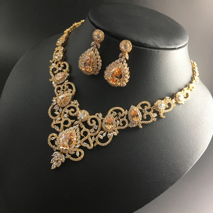2019 new fashion retro palace noble V champagnel zircon necklace earring set wedding bride banquet dress jewelry free shipping | Украшения
