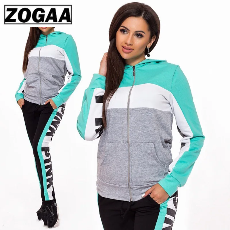 Женский спортивный костюм красного цвета из хлопка и полиэстера с капюшоном