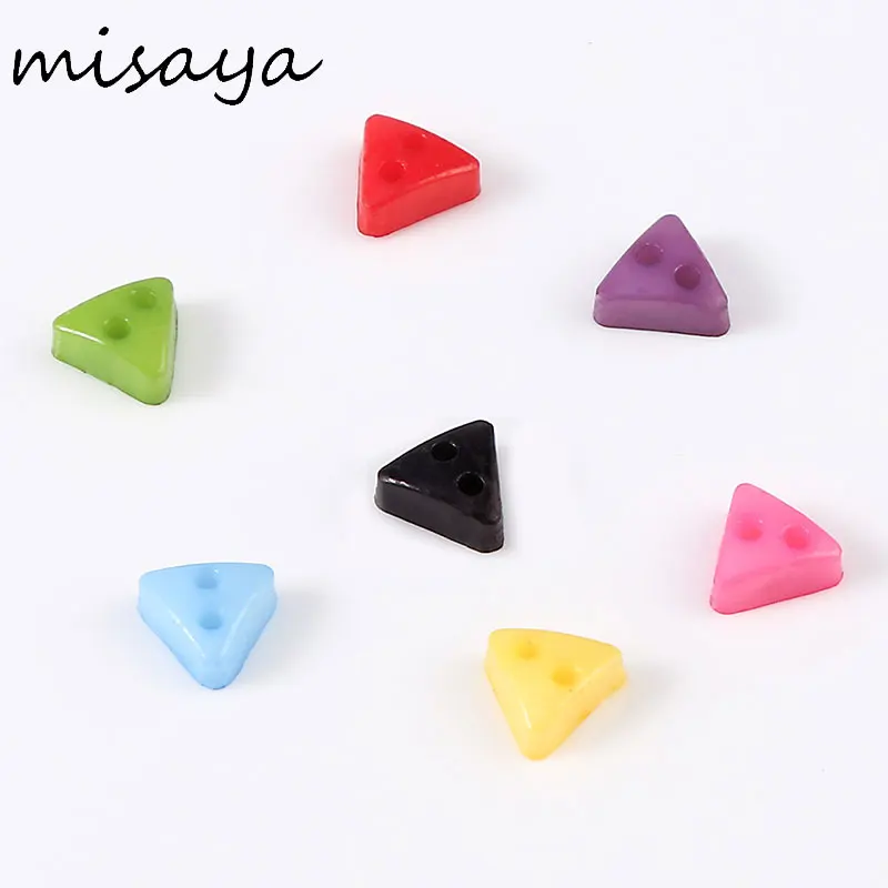 Misaya 2 Holes 200pcs Resin Colorful Triangle Buttons Plastic For Sewing Garment Supplies Accessory Diameter 7mm | Дом и сад