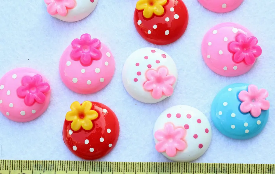 

Set of 50pcs Big Strawberry Cabochons (26mm) Cell phone decor, hair accessory supply, embellishment, DIY project supply