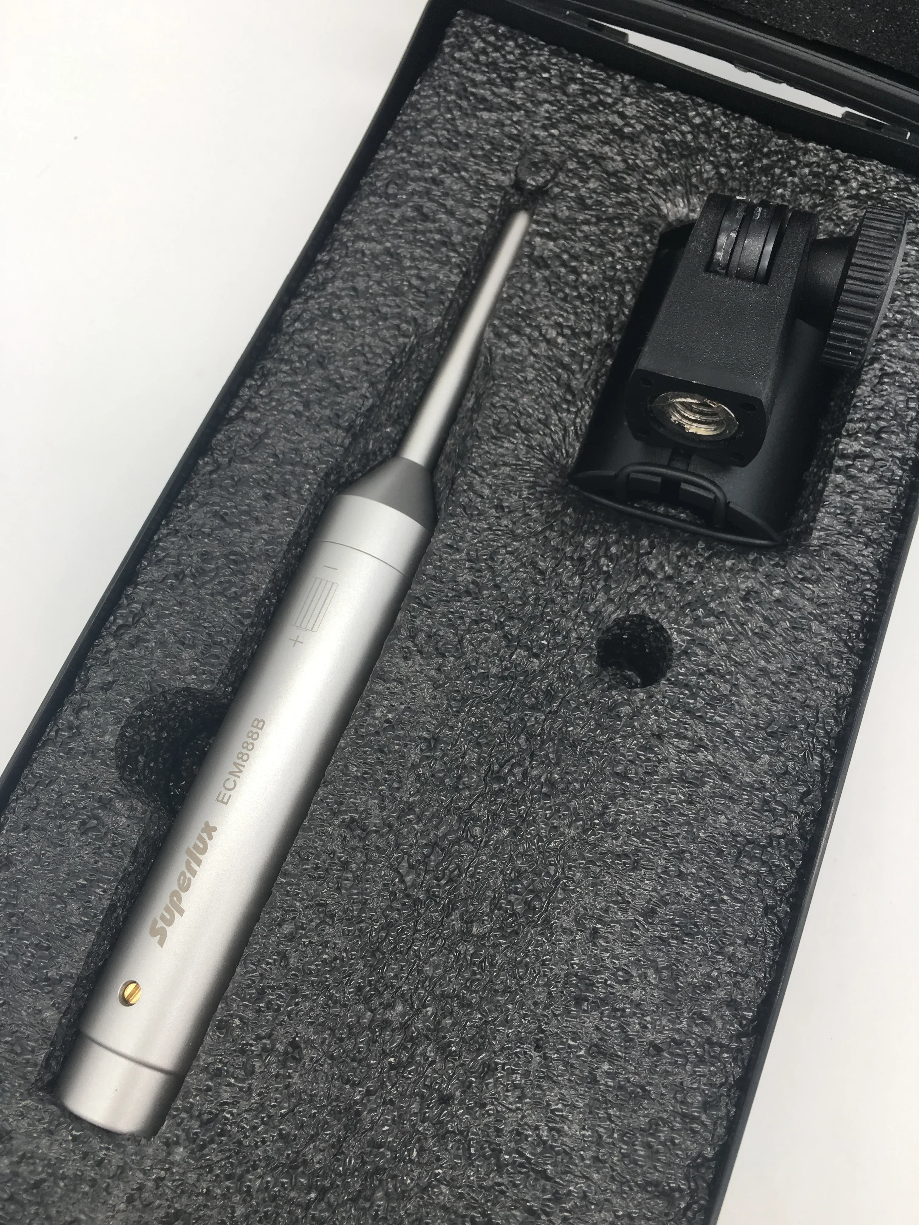Микрофон Superlux ECM888B 1/4 &quotдля стандартного измерения и записи для анализатора