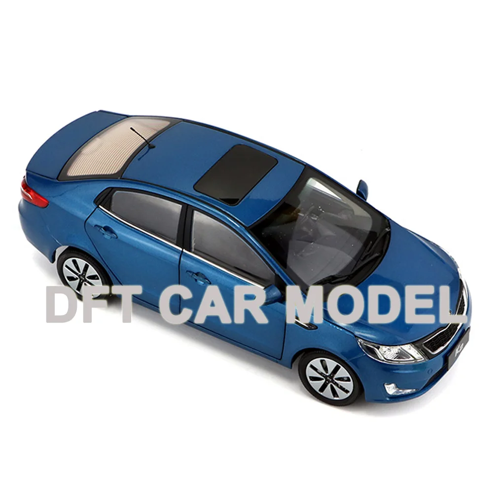 Литая Игрушечная модель автомобиля 1:18 K2 из сплава спортивного оригинальные