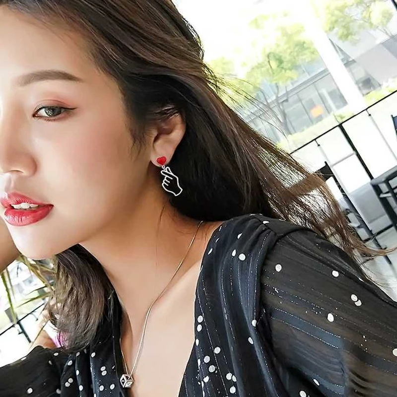 Женские серебряные серьги подвески с красным сердцем корейские капли