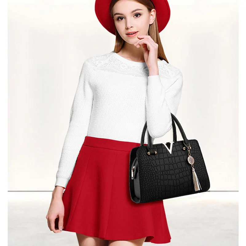 Крокодил для женщин кожаная сумка Роскошные сумки s дизайнер кисточкой V письмо