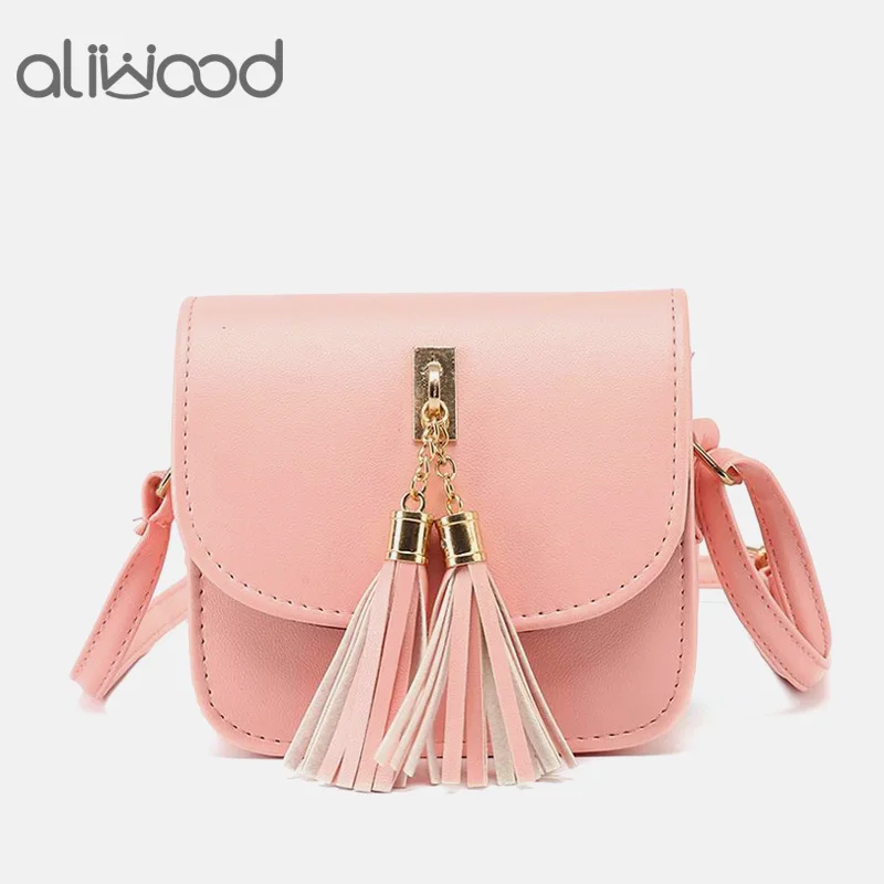 Модная новая женская сумка 2021 женские сумки через плечо с цепочкой и кисточкой