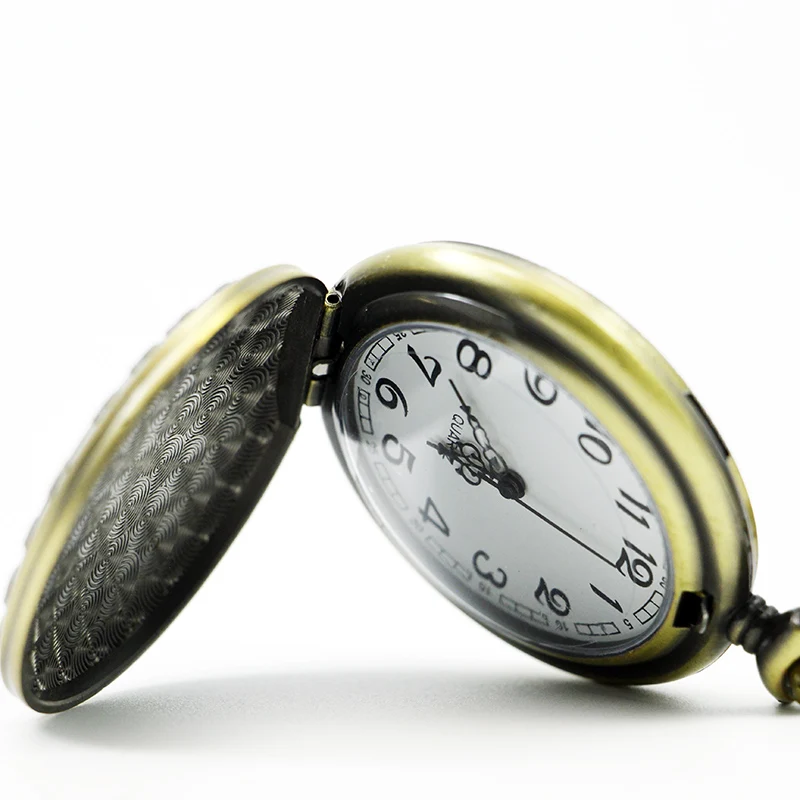 Бронзовые автомобильные кварцевые карманные часы с изображением мустанга