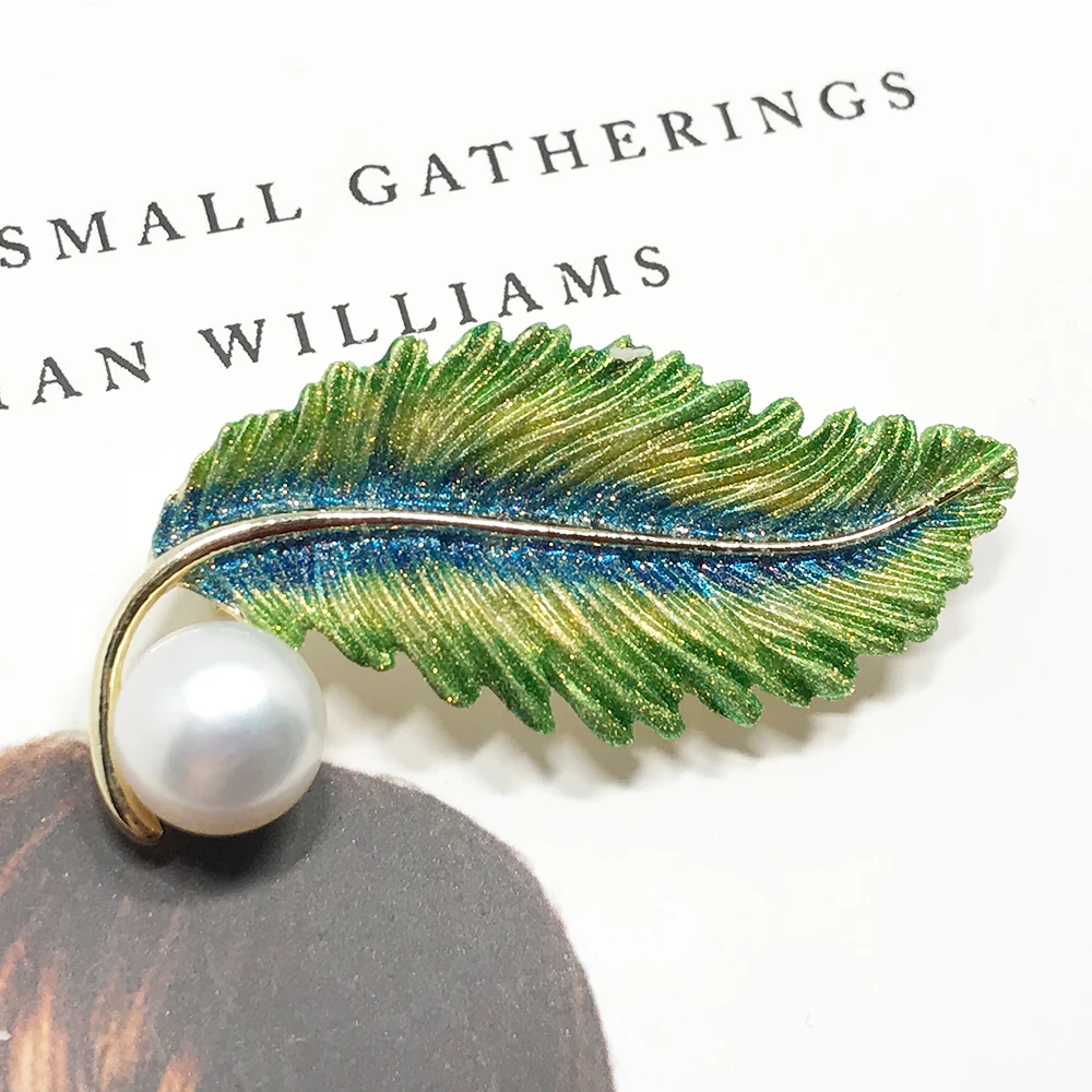 Nobuer Trendy Feather Type Brooches For Women With Real Pearls Brooch Alloy Materials Badges As Fashion Gifts | Украшения и