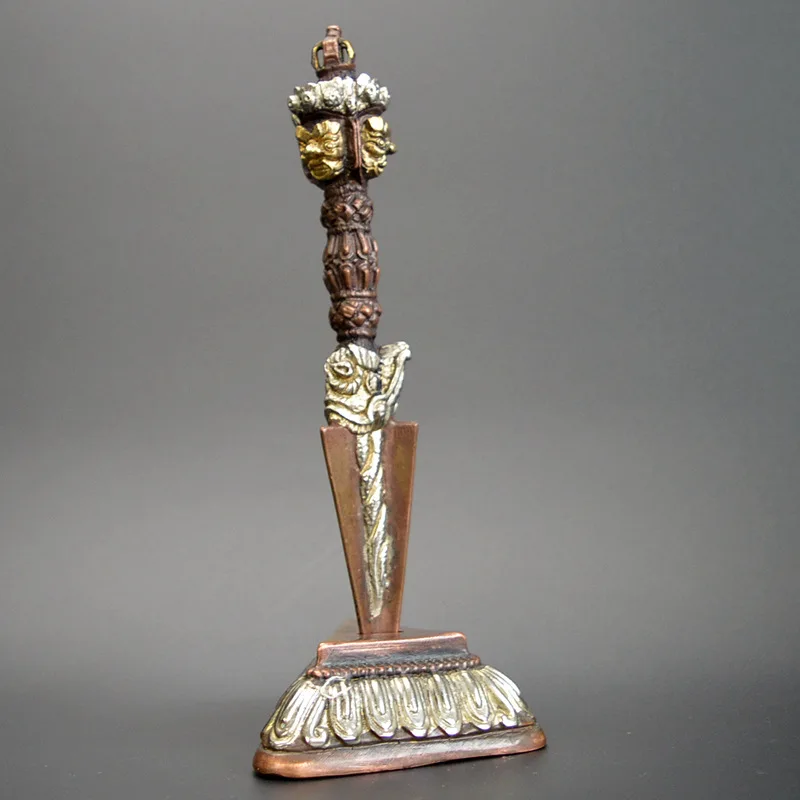 

Pure red copper gilded silver Nepalese artifact, three sides of Buddha's diamond pestle, decorative crafts