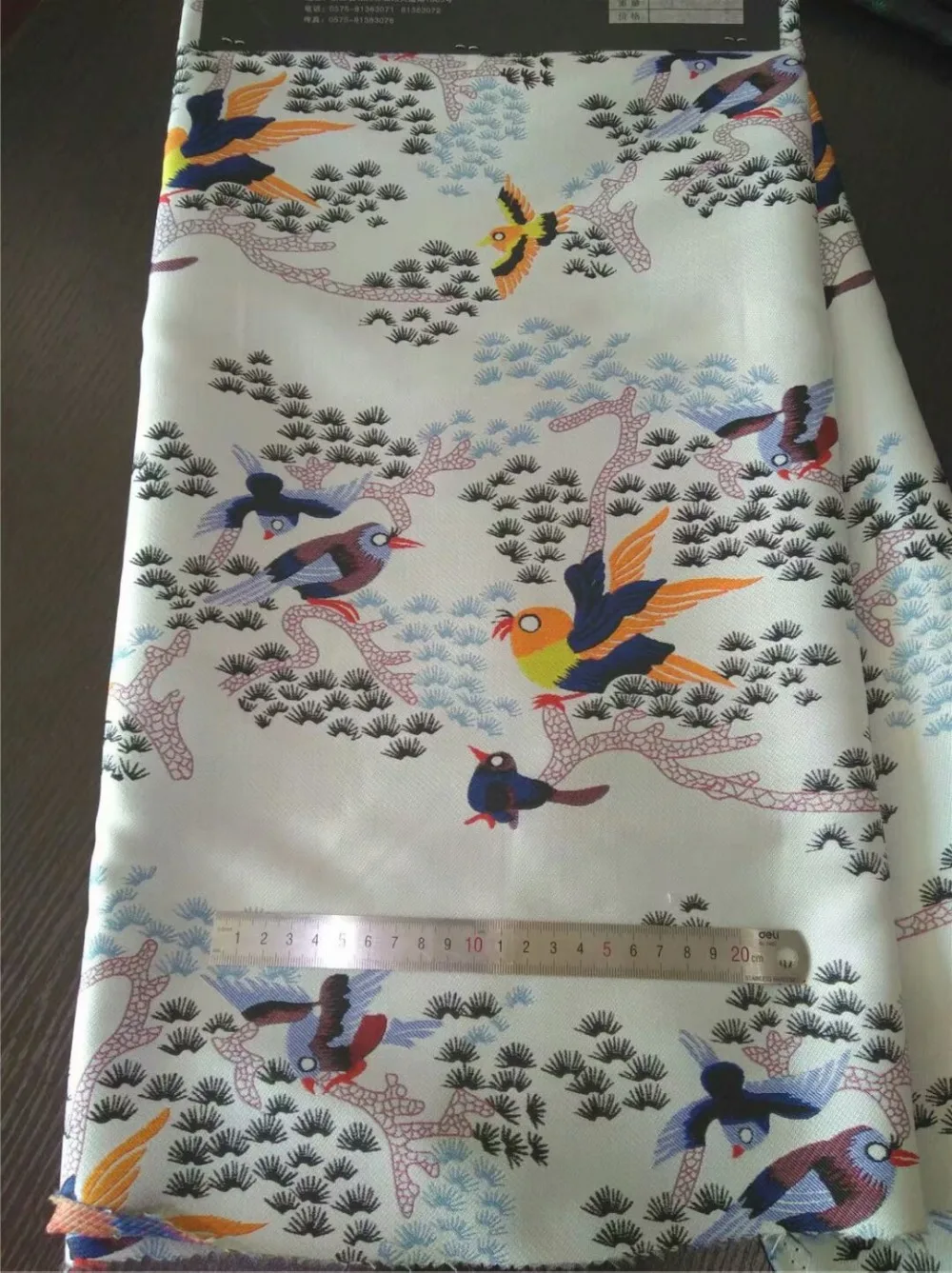 Высококачественная золотая нить модные ткани марки jacquard трикотажный материал