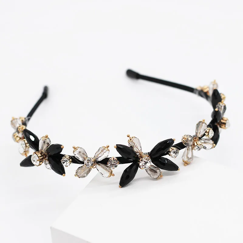 Baroque simple small particle geometry rhinestone pearl dance street shooting leisure travel headband 952