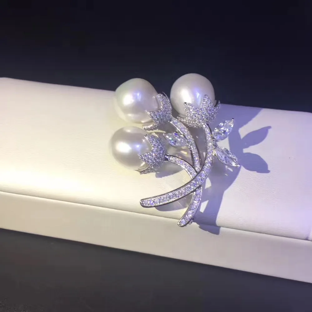 Женская Офисная брошь с фианитом из натурального пресноводного жемчуга