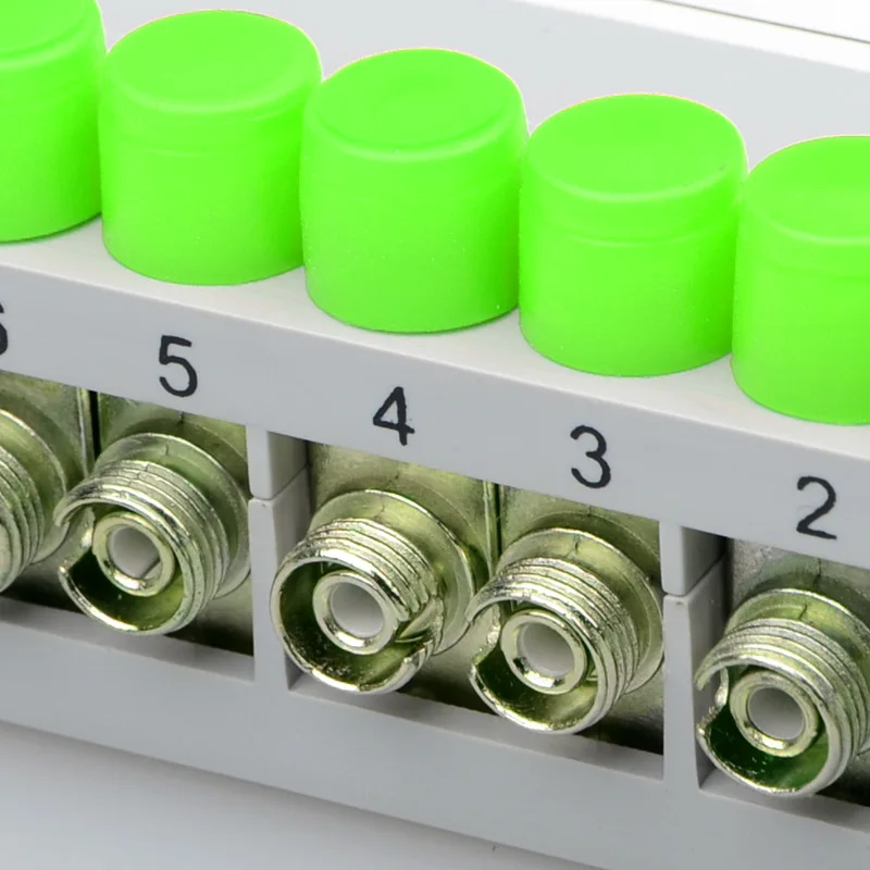 Волоконно-оптический распределительный блок FC APC PLC 1 : 8 FTTH 1-8 с 1X8 плосководным