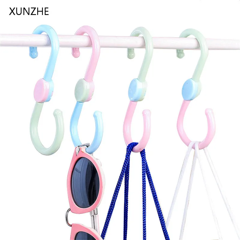 

XUNZHE 3PC Creative Three Color Rotating S Hook Clothes Bag Sundries Hang Organizers Multi-Function Kitchen Bathroom Accessories