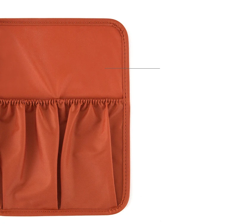 Кисть первой необходимости составляют хранения сумка висит косметические