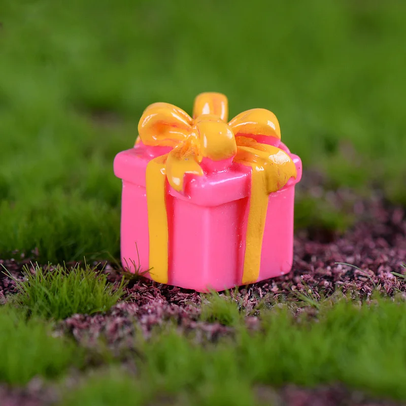Gift Pink Миниатюрные рождественские фигурки снеговика Сант Клауса, миниатюрная фигурка для украшения дома, сказочные садовые украшения, детские игрушки из смолы - Цвет: Gift Pink