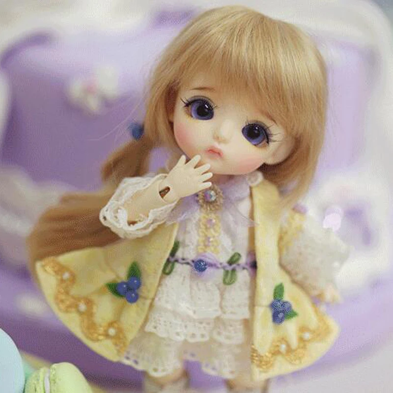 

1/8 BJD Doll BJD / SD Cute BEAUTIFUL belle Resin Joint Doll For Baby Girl Gift Present Free Shipping