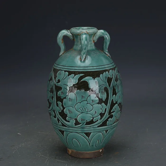 Фарфоровая ваза под старину династии SongDynasty Выгравированная зеленая бутылка из