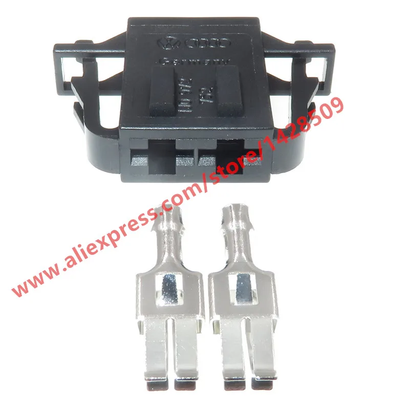 

1 компл. 2 контакта электродвигатель вентилятора вилка для VW Skoda Audi 1J0 972 752 1J0972752