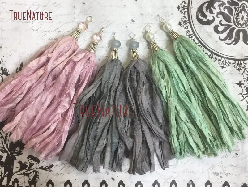 Старинная Серебряная бусина, кепка, сари, шелк, кисточка, шарм, ювелирное изделие, морская пена, зеленый, розовый или серый, сари, шелк, кисточка, богемный кулон, PM14469 - Окраска металла: mix