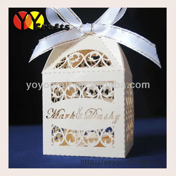 

50pcs cake decoration christmas laser cut "filigree" candy box decorative christmas chocolate gift boxes