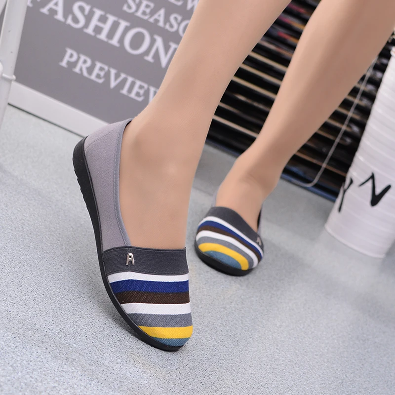 Женские балетки на плоской подошве тканевые Лоферы для работы беременных