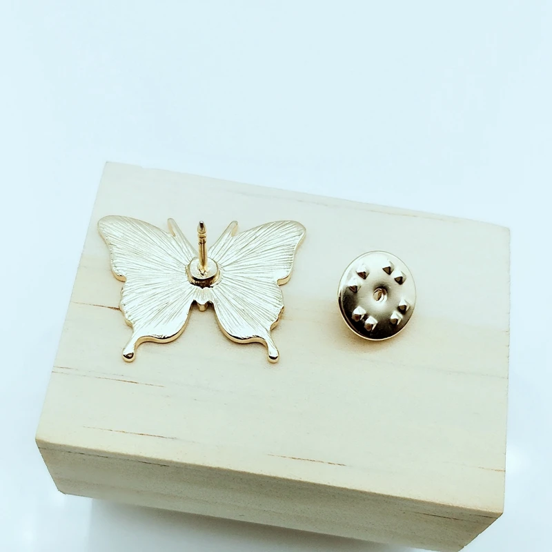 Эмаль Бабочка Высокое качество мода классический дизайн Золотое платье