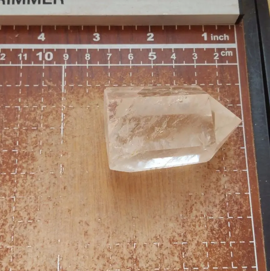 

84g1PCS NATURAL CLEAR QUARTZ CRYSTAL WAND POINT HEALING