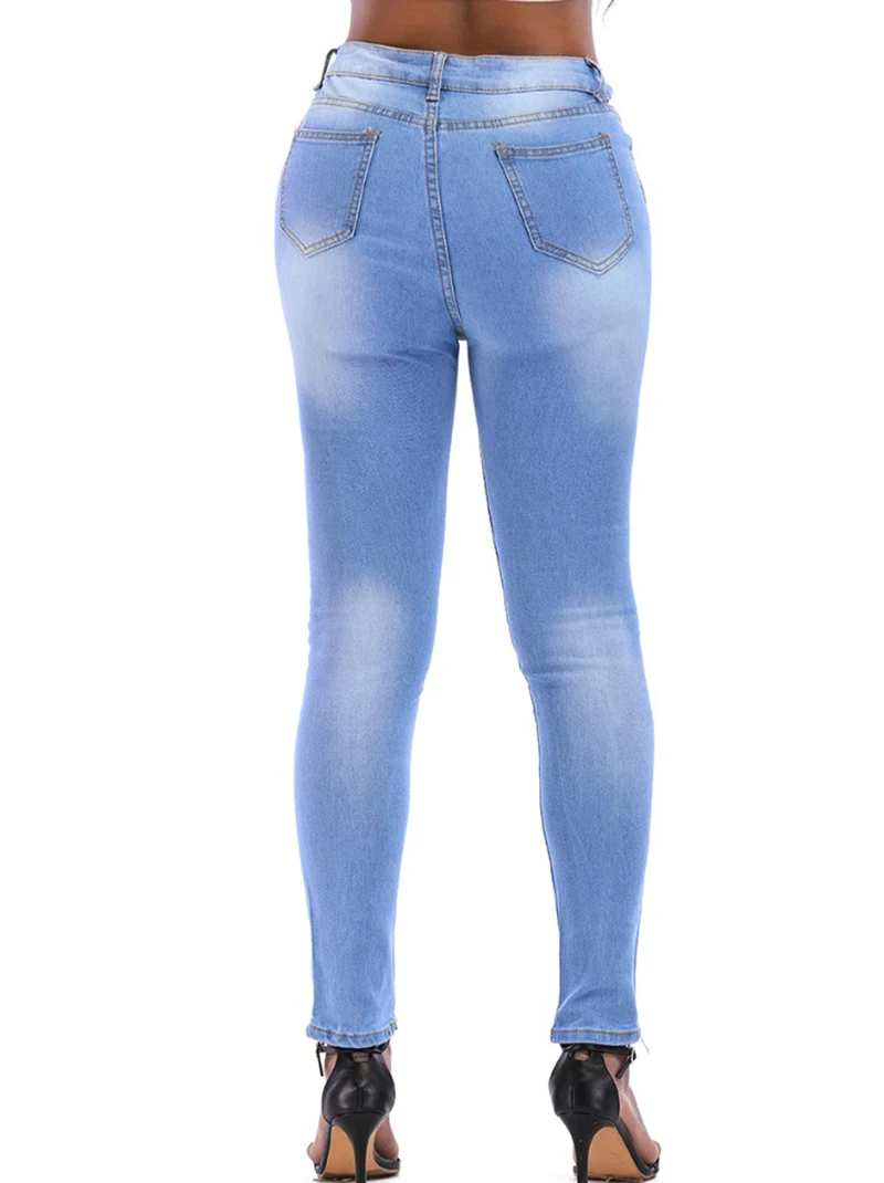 Женские джинсы обтягивающие с жемчужинами бисером спереди на лето и весну со