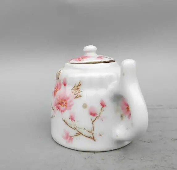 

Collection exquisite souvenir Peach blossom ceramic wine pot