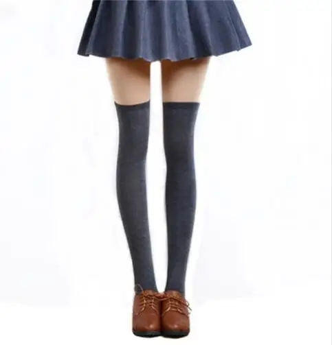 

Модные женские гольфы выше колена, чулки до бедра, непрозрачные теплые японские школьные длинные носки в черную полоску для студентов
