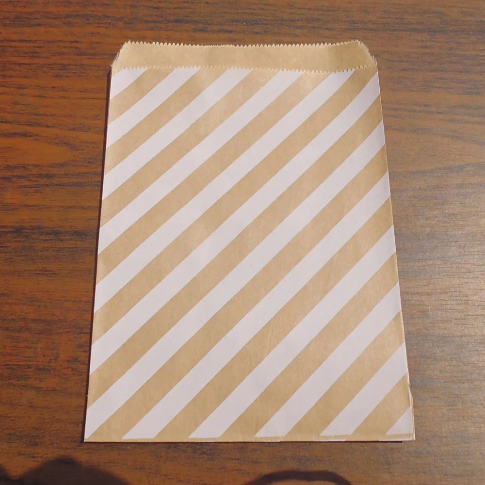 25 шт. волнистые бумажные пакеты в горошек | Дом и сад