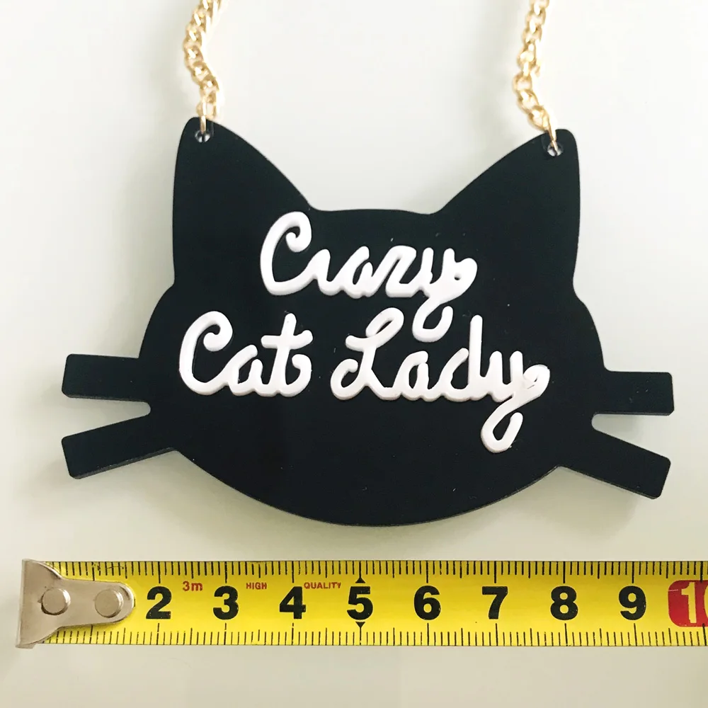 Черная акриловая цепочка с кулоном Crazy Cat Lady, напечатанная Золотая цепочка, колье, модные красивые ювелирные изделия в стиле панк для женщин и девочек